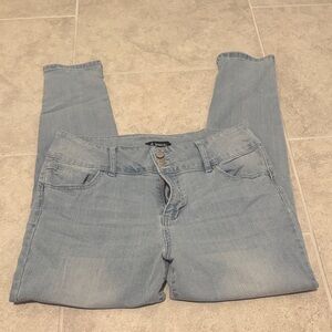 d. jeans Women's Light Blue Skinny Jeans